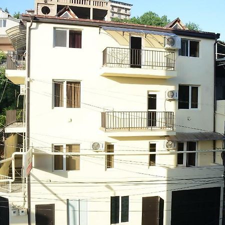 Holiday Home On Aygestan 11 Yerevan Ngoại thất bức ảnh