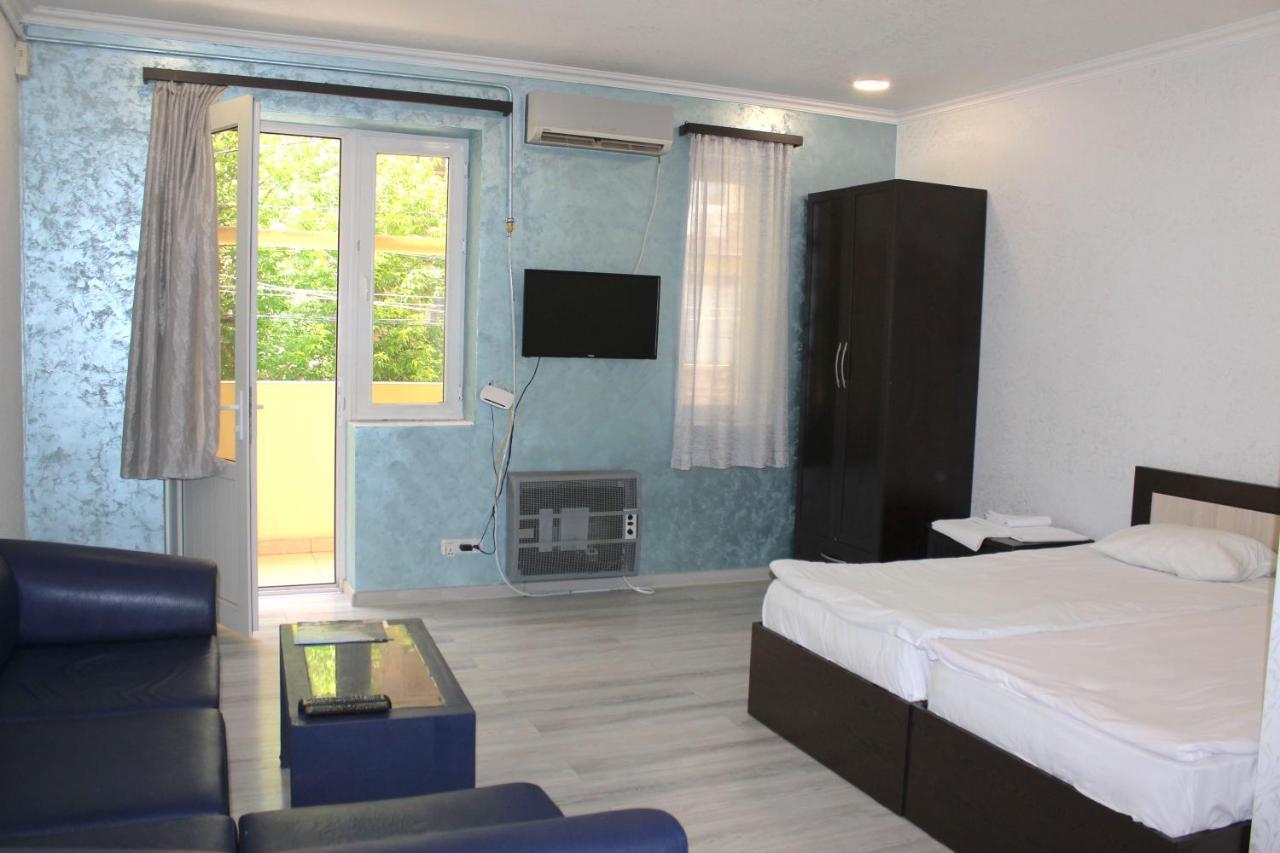 Holiday Home On Aygestan 11 Yerevan Phòng bức ảnh