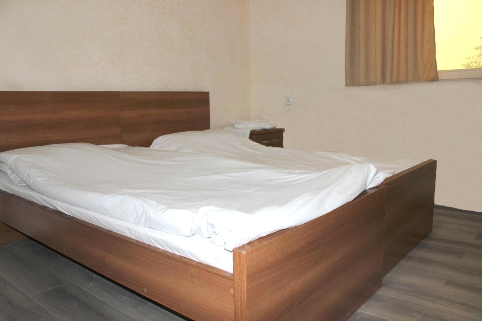 Holiday Home On Aygestan 11 Yerevan Phòng bức ảnh