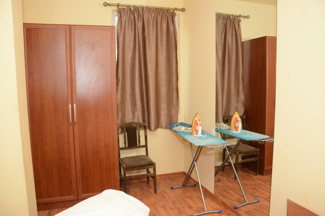 Holiday Home On Aygestan 11 Yerevan Ngoại thất bức ảnh