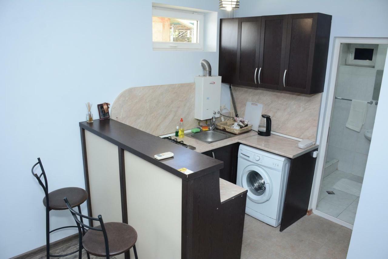 Holiday Home On Aygestan 11 Yerevan Ngoại thất bức ảnh